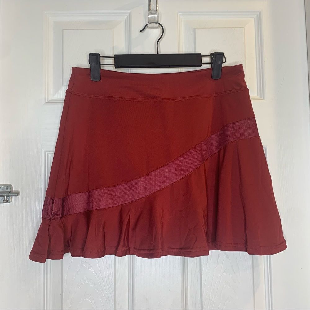 Ekouaer Maroon Golf Skort Size Large